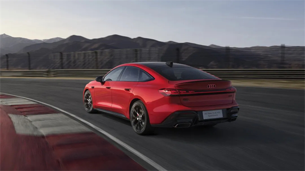 全新上汽奥迪A5L Sportback正式上市，限时臻享价25.99万元起